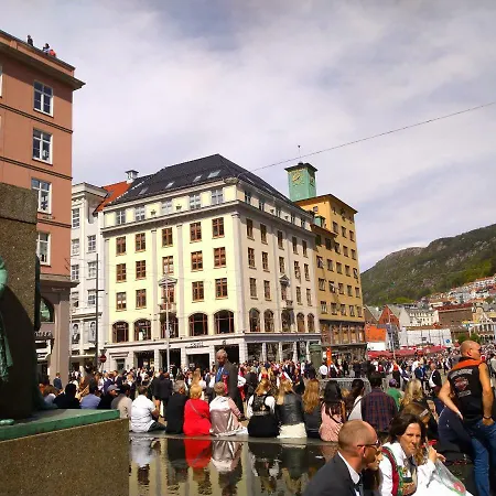 Strandgaten 207 Daire
